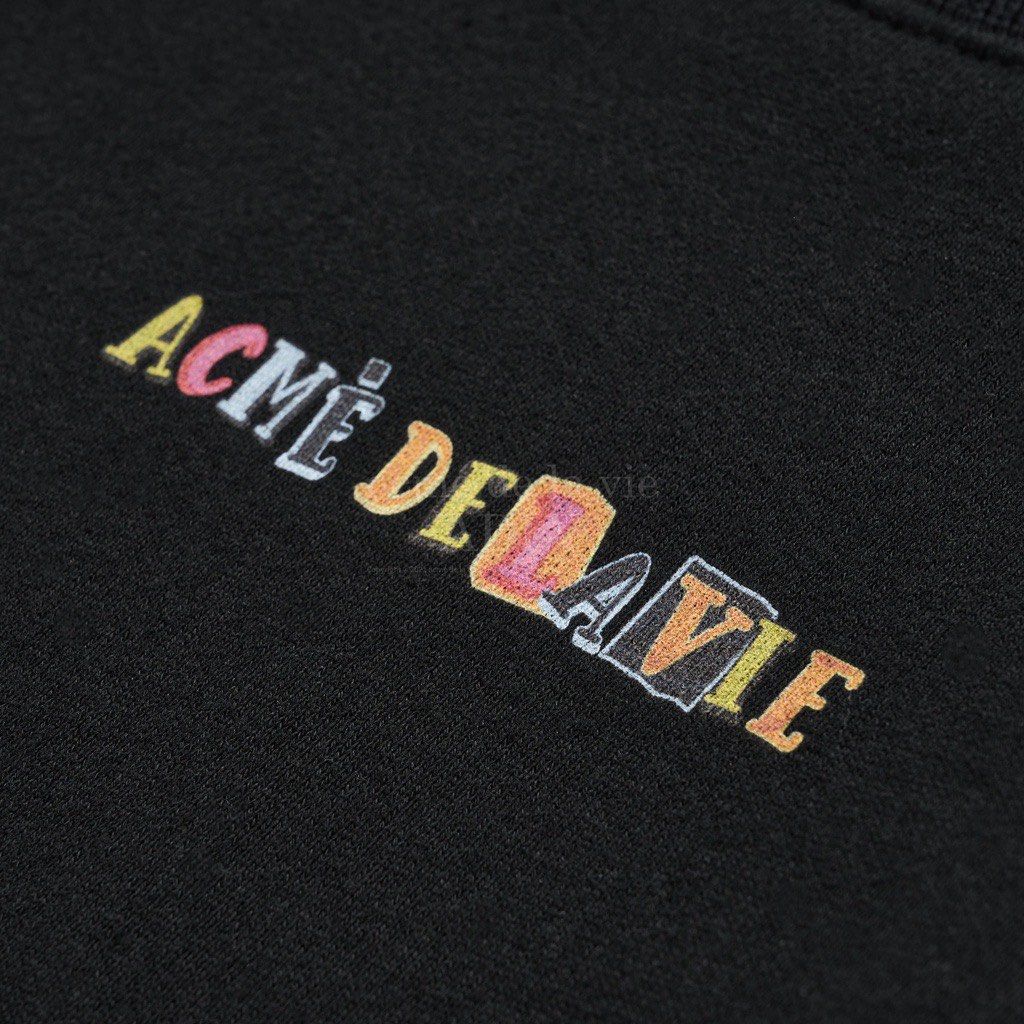 ADLV Collage Lettering Crop Sweatshirt